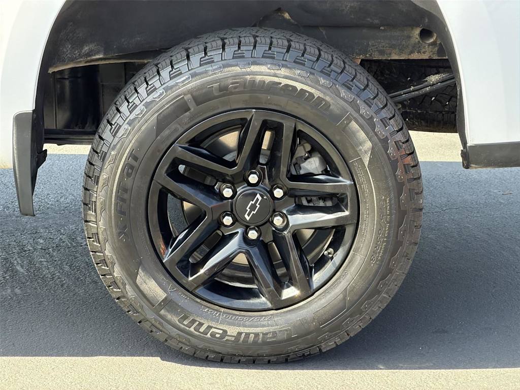 Thumbnail: 2023 Chevrolet Silverado 1500 - 8