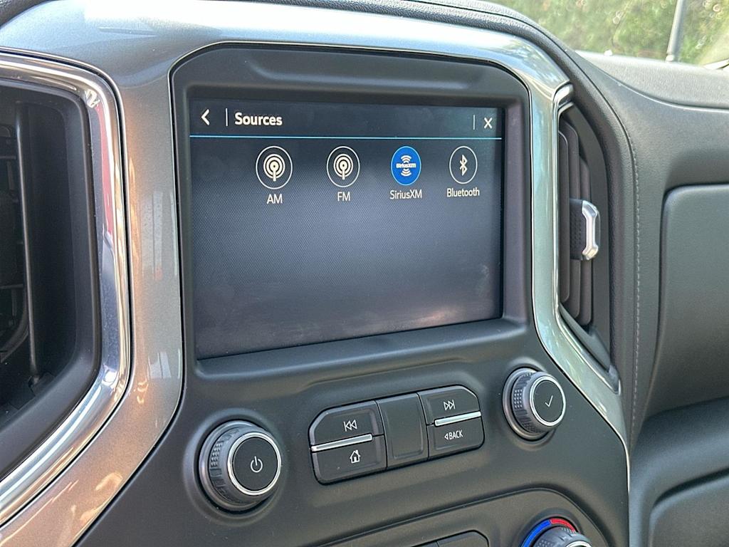 Thumbnail: 2021 Chevrolet Silverado 1500 - 15