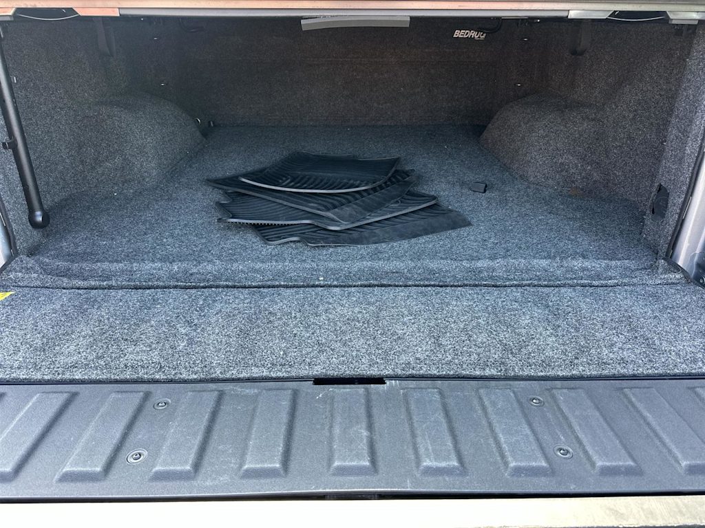 Thumbnail: 2021 Chevrolet Silverado 1500 - 17