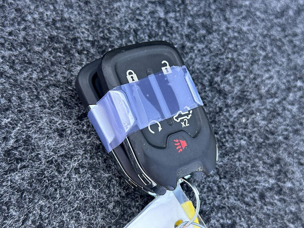 Thumbnail: 2021 Chevrolet Silverado 1500 - 18