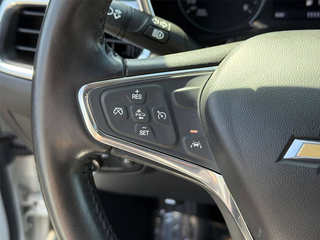 Thumbnail: 2021 Chevrolet Equinox - 23