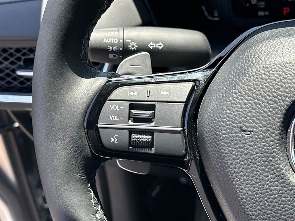 Thumbnail: 2025 Acura ADX - 23