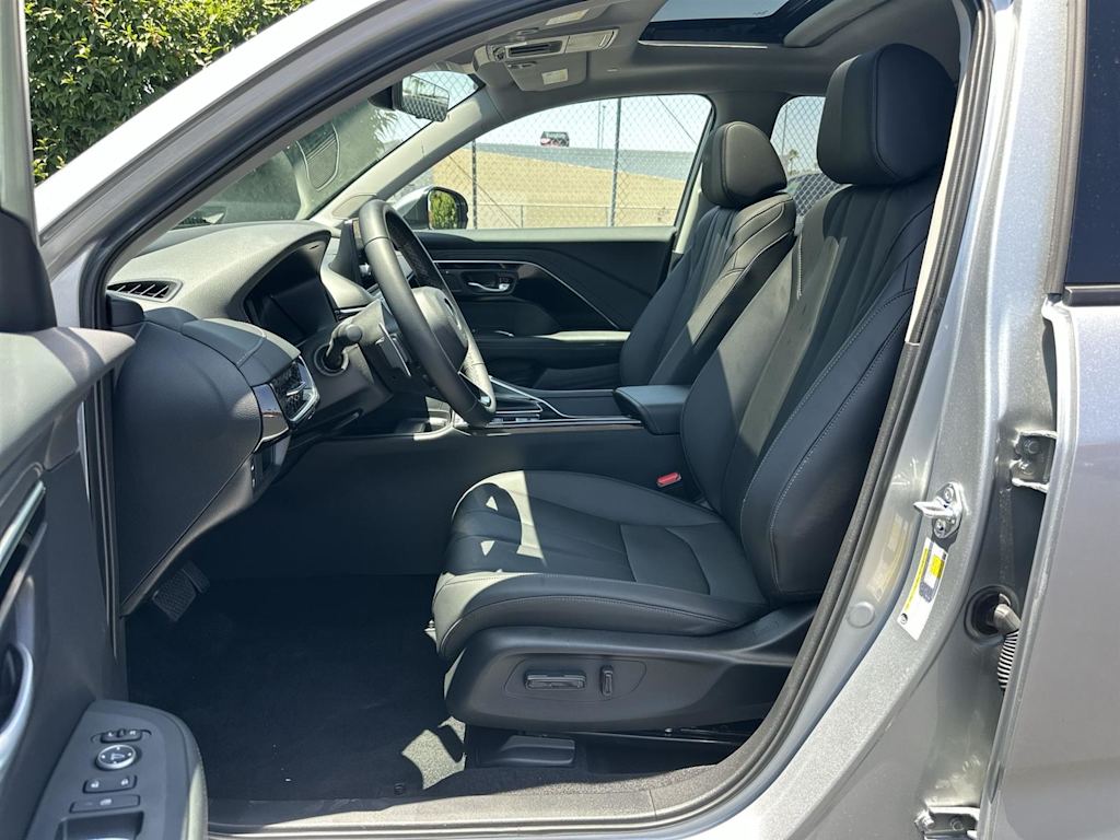 Thumbnail: 2025 Acura ADX - 11