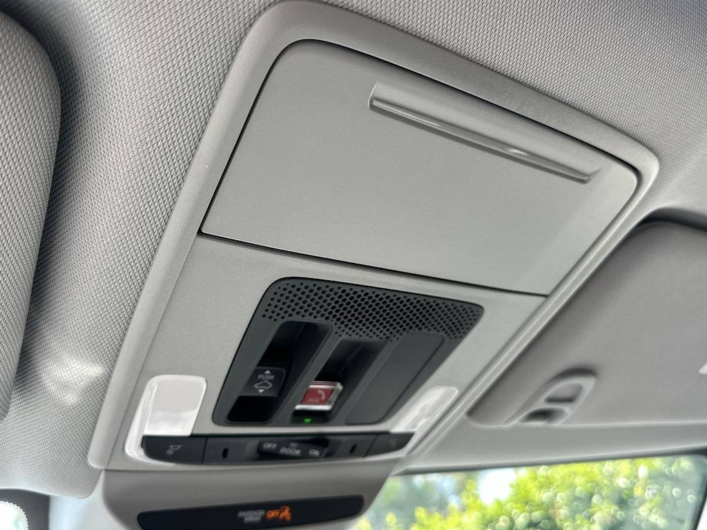 Thumbnail: 2025 Acura ADX - 30