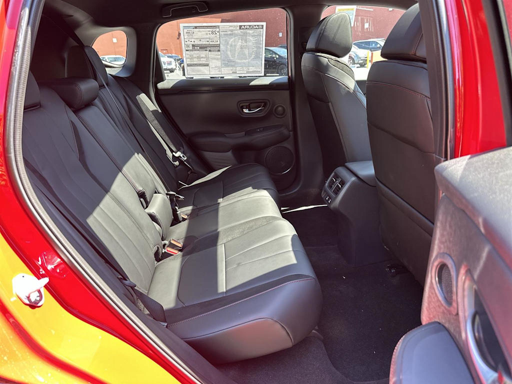 Thumbnail: 2025 Acura ADX - 12