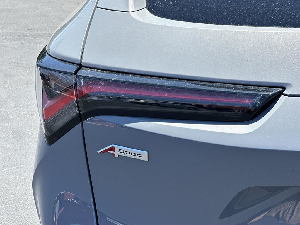 Thumbnail: 2025 Acura ADX - 21