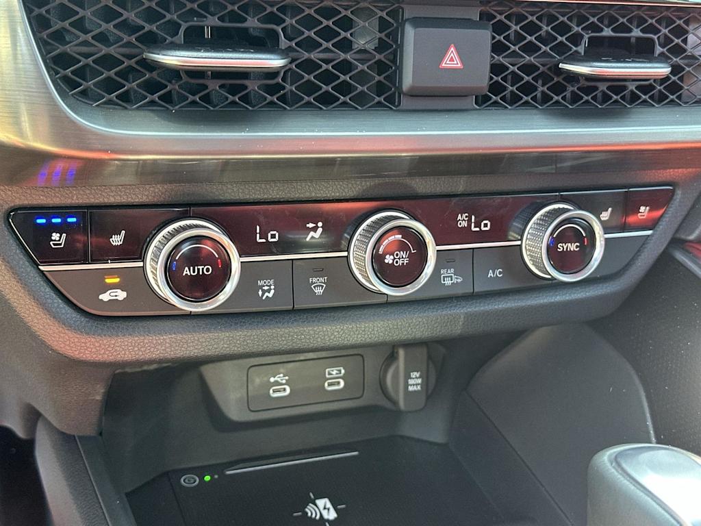 Thumbnail: 2025 Acura ADX - 27