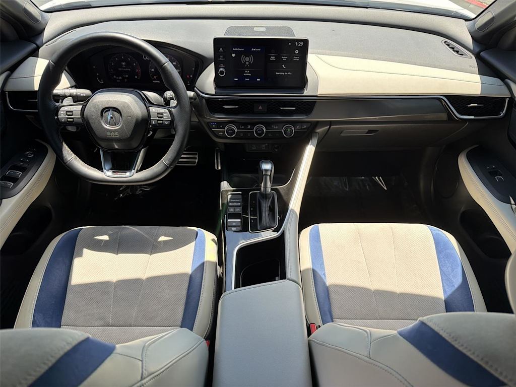 Thumbnail: 2025 Acura ADX - 10