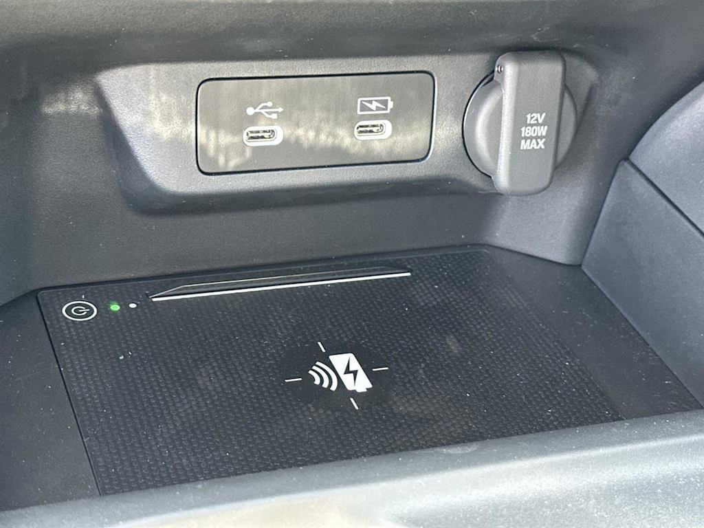 Thumbnail: 2025 Acura ADX - 23