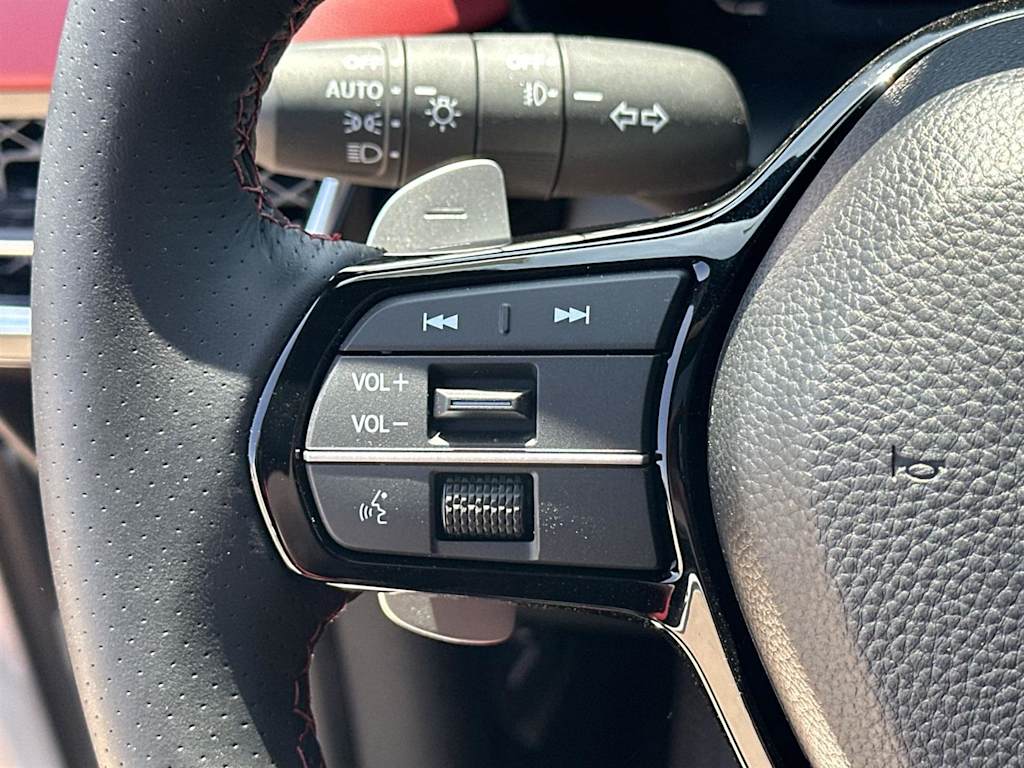 Thumbnail: 2025 Acura ADX - 22