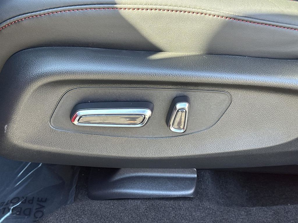 Thumbnail: 2025 Acura ADX - 22