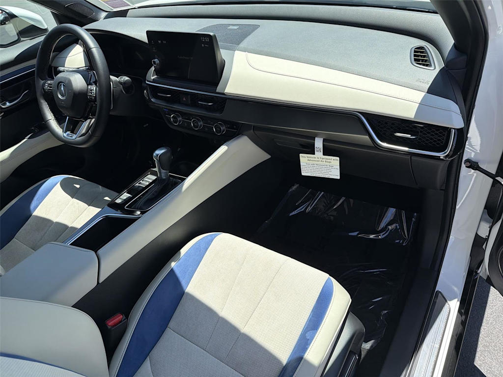 Thumbnail: 2025 Acura ADX - 14