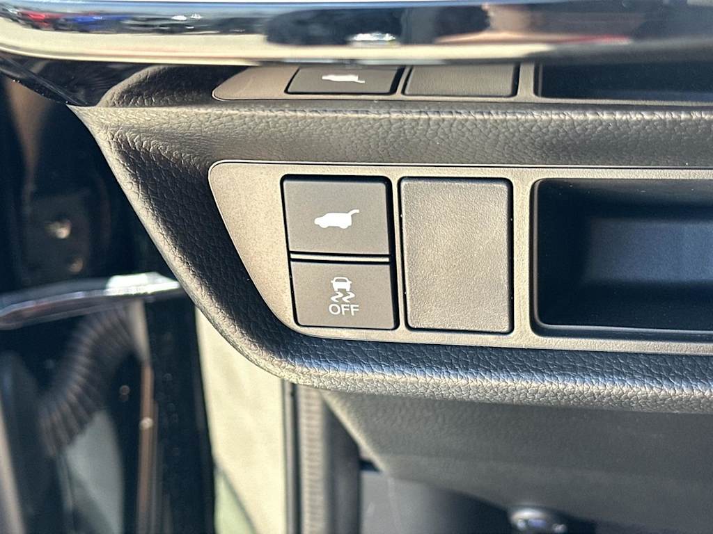 Thumbnail: 2025 Acura ADX - 28