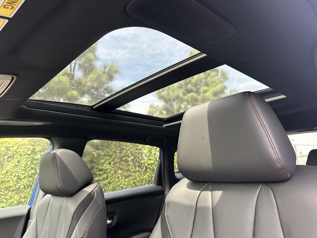 Thumbnail: 2025 Acura ADX - 31