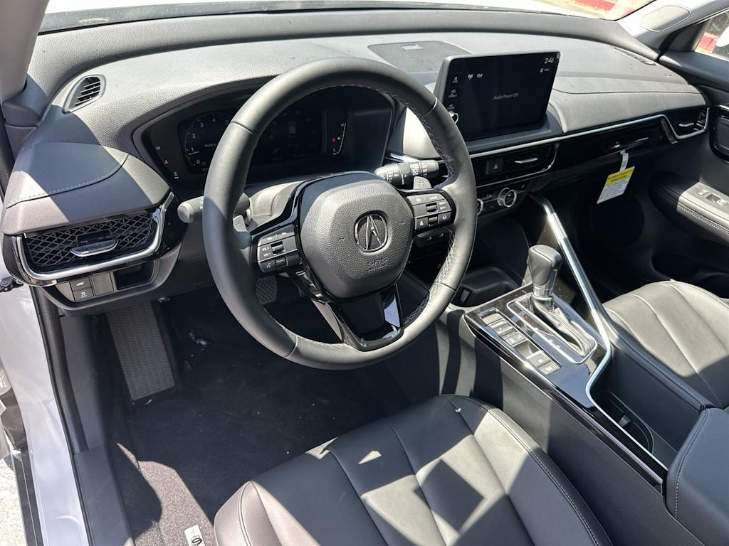 Thumbnail: 2025 Acura ADX - 2