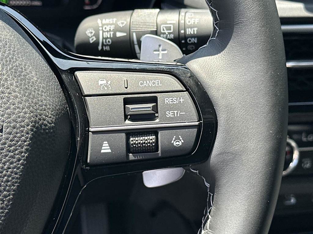 Thumbnail: 2025 Acura ADX - 24