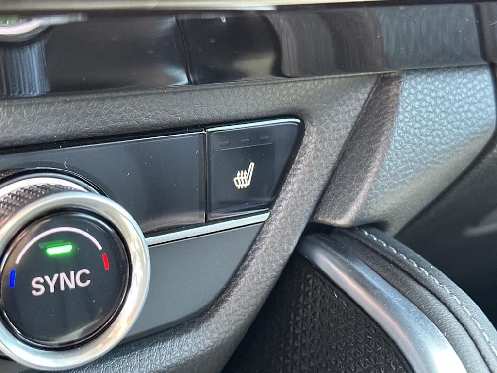 Thumbnail: 2025 Acura ADX - 24