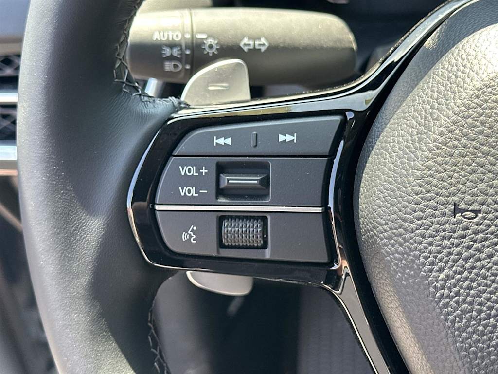 Thumbnail: 2025 Acura ADX - 21