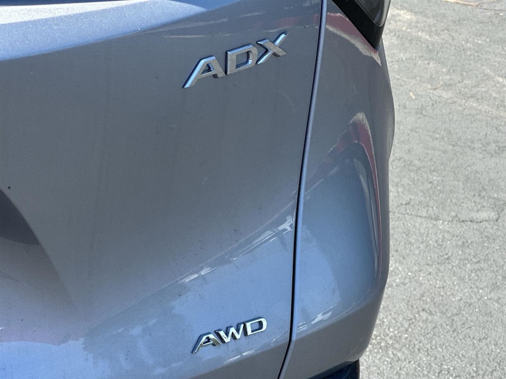 Thumbnail: 2025 Acura ADX - 7