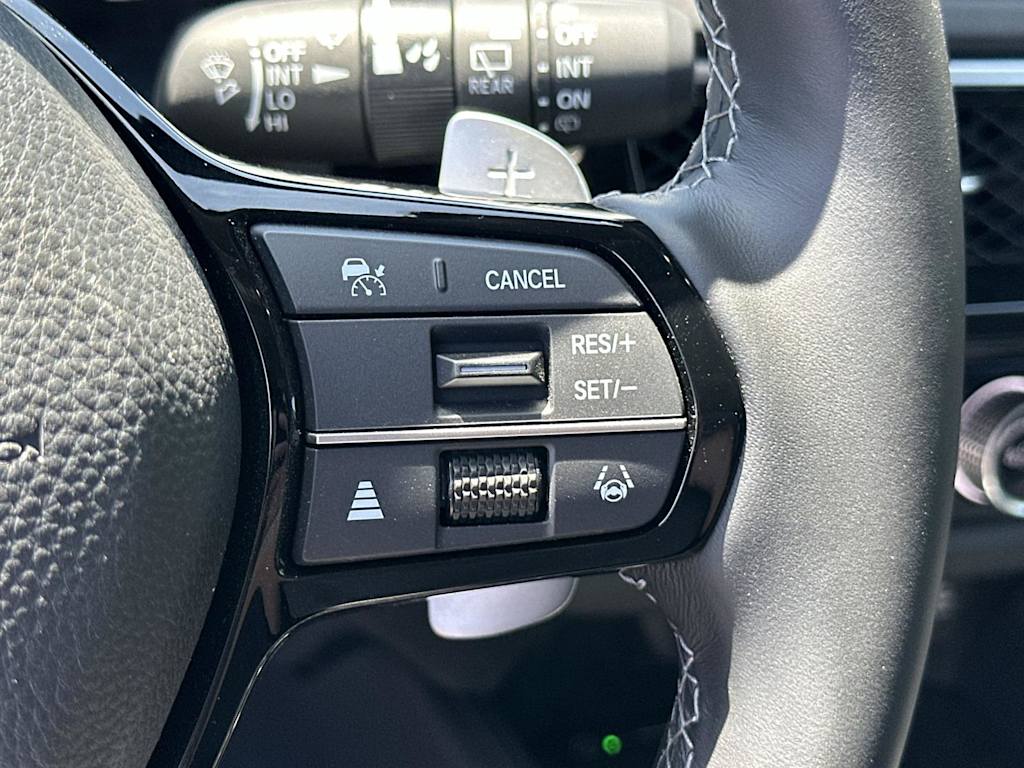 Thumbnail: 2025 Acura ADX - 22