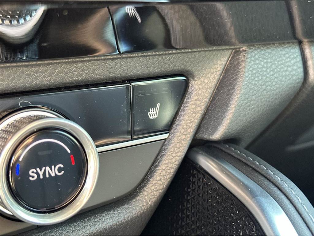 Thumbnail: 2025 Acura ADX - 23