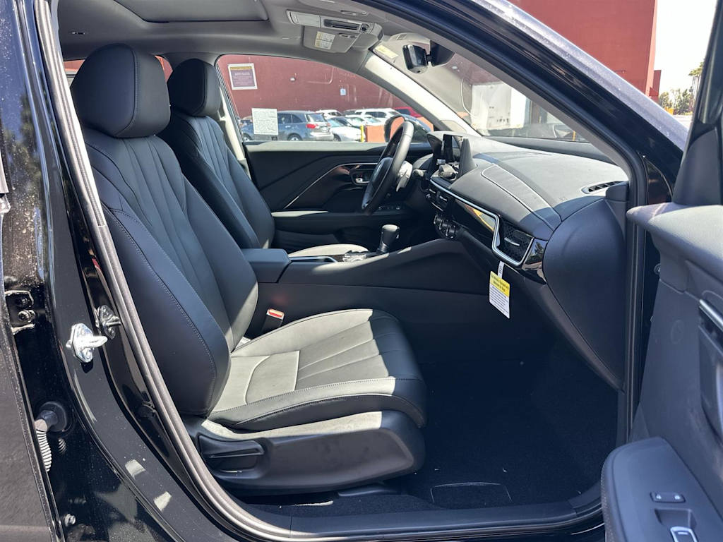 Thumbnail: 2025 Acura ADX - 12