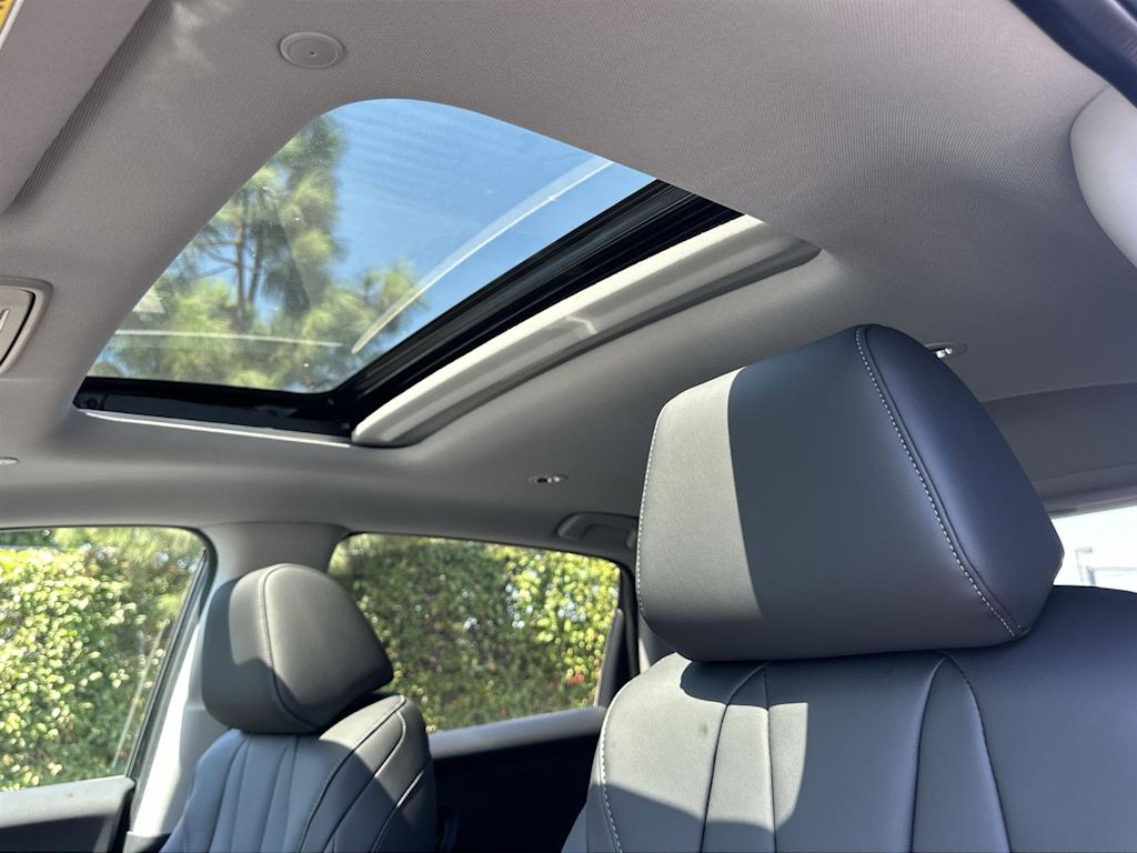 Thumbnail: 2025 Acura ADX - 29