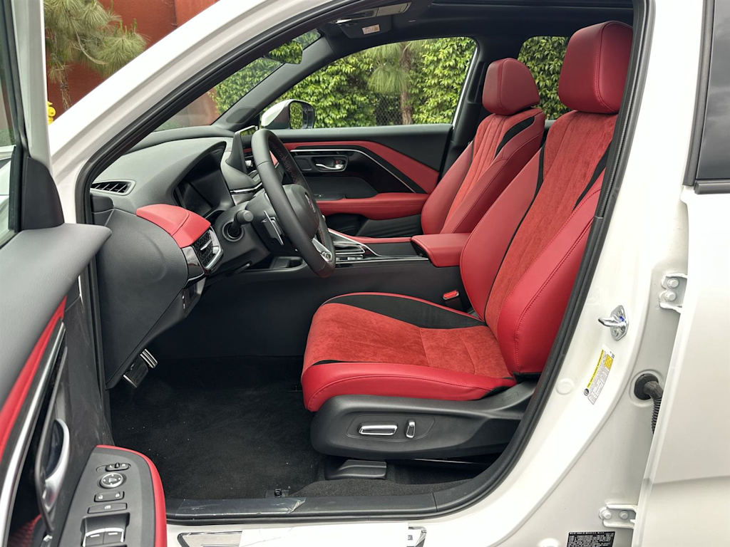 2025 Acura ADX A-SPEC 11