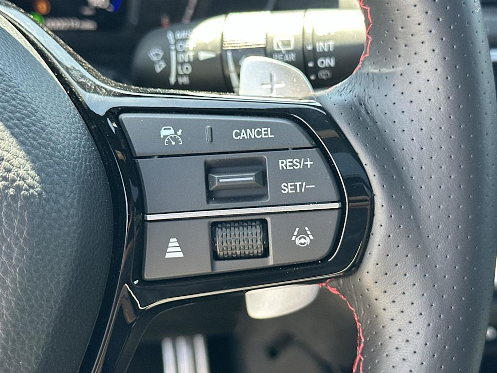 Thumbnail: 2025 Acura ADX - 22