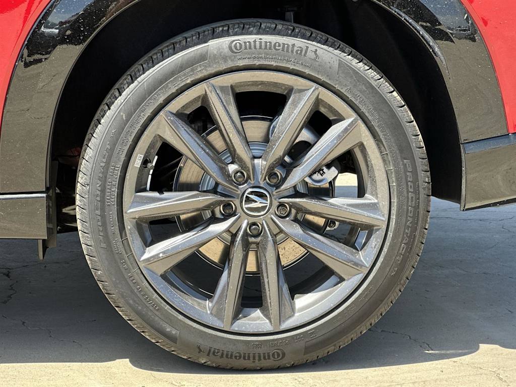 Thumbnail: 2025 Acura ADX - 7