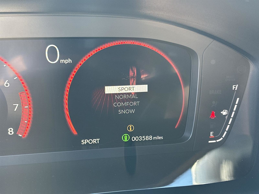 Thumbnail: 2025 Acura ADX - 29