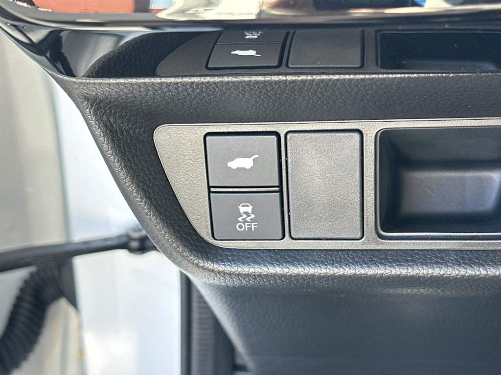 Thumbnail: 2025 Acura ADX - 30