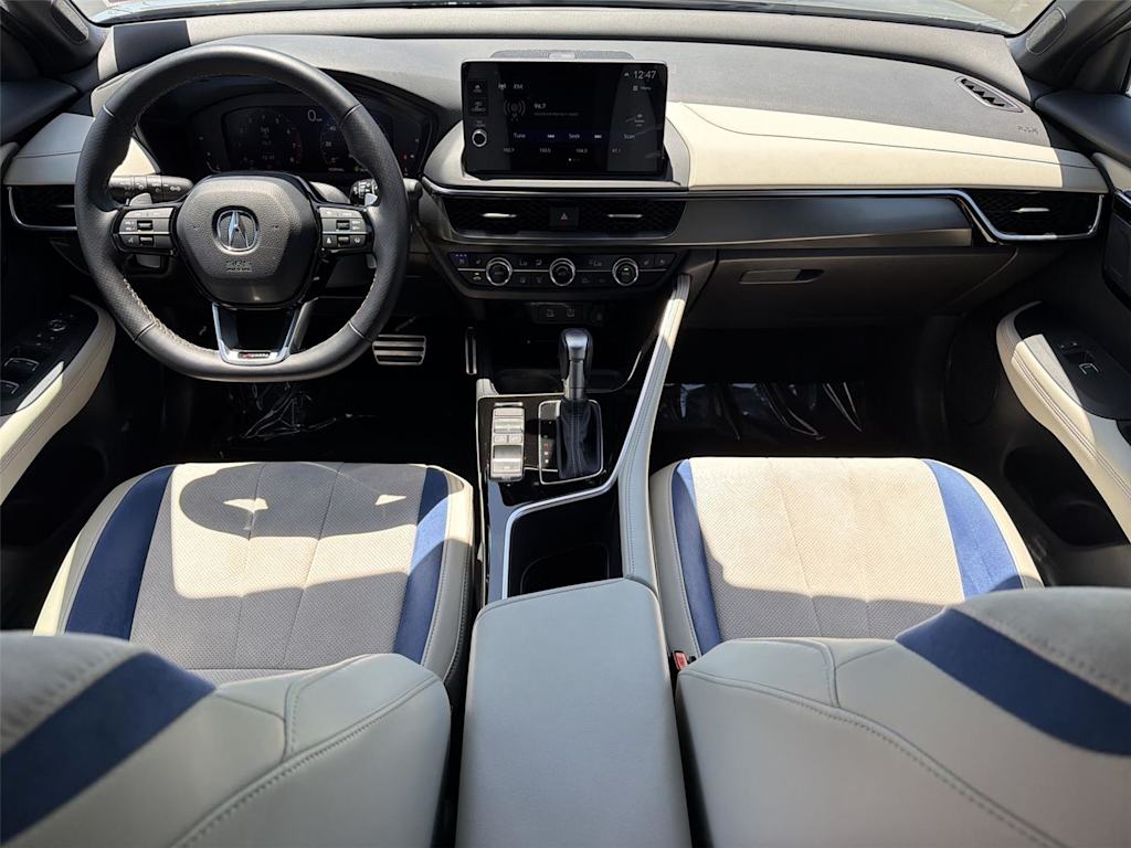 Thumbnail: 2025 Acura ADX - 10