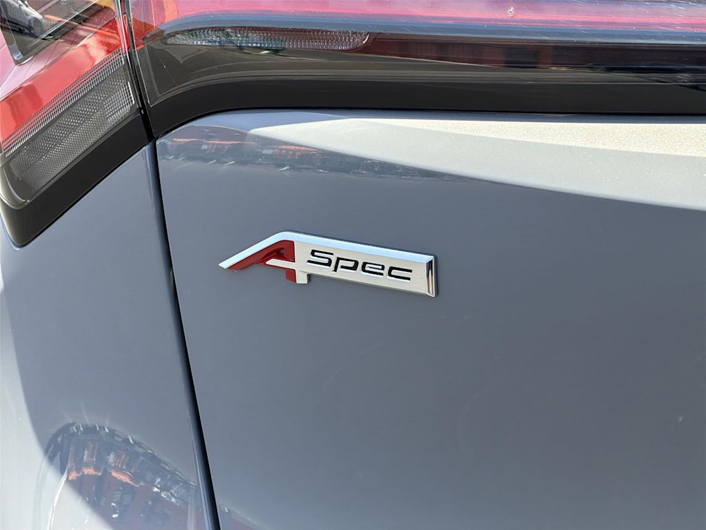 Thumbnail: 2025 Acura ADX - 7