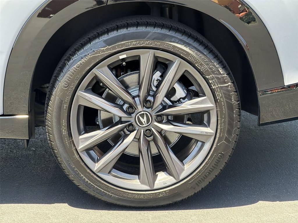 Thumbnail: 2025 Acura ADX - 8
