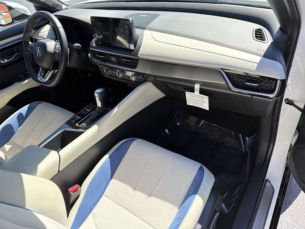 Thumbnail: 2025 Acura ADX - 14
