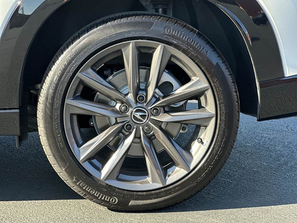 Thumbnail: 2025 Acura ADX - 7