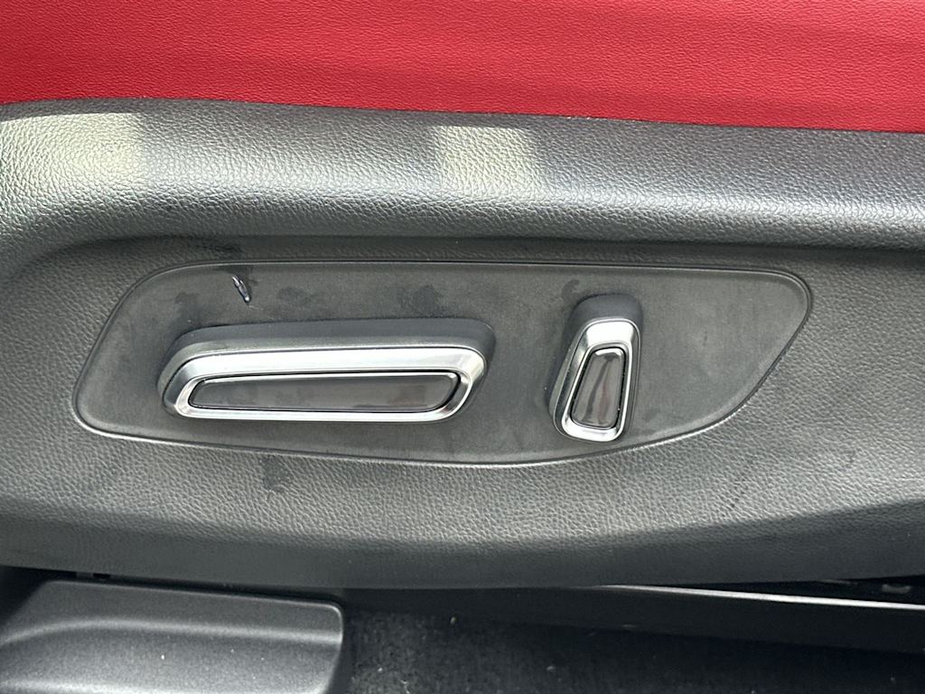 Thumbnail: 2025 Acura ADX - 22