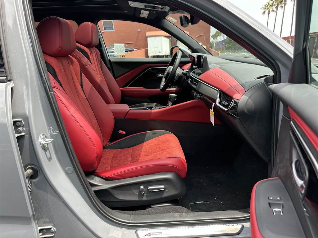 Thumbnail: 2025 Acura ADX - 11