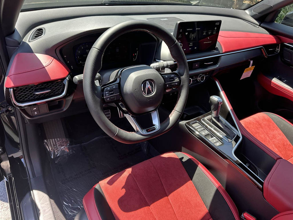 Thumbnail: 2025 Acura ADX - 2