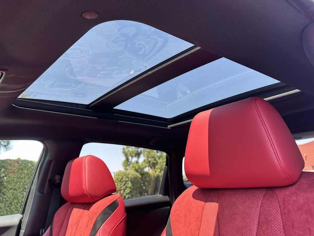 Thumbnail: 2025 Acura ADX - 31