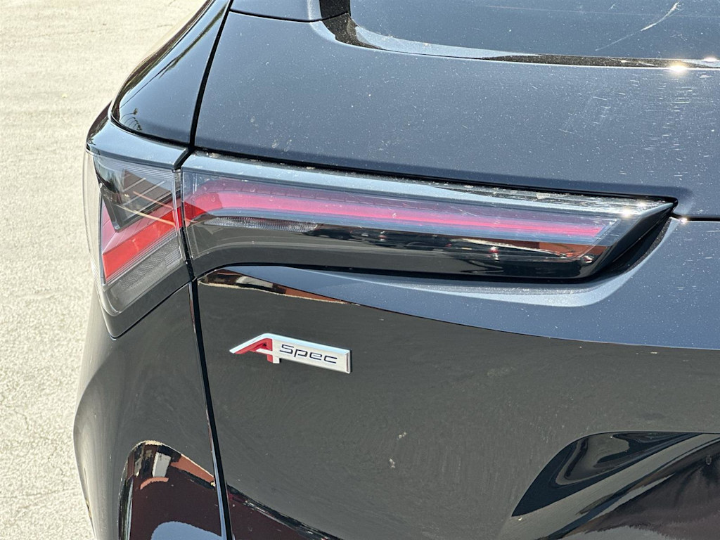 Thumbnail: 2025 Acura ADX - 21