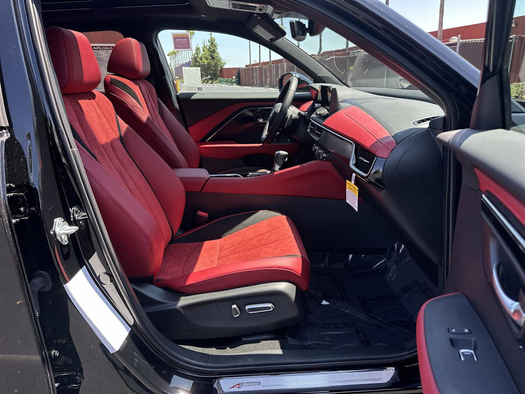 Thumbnail: 2025 Acura ADX - 11