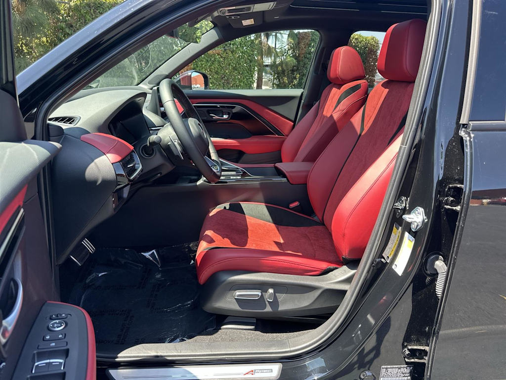 Thumbnail: 2025 Acura ADX - 10