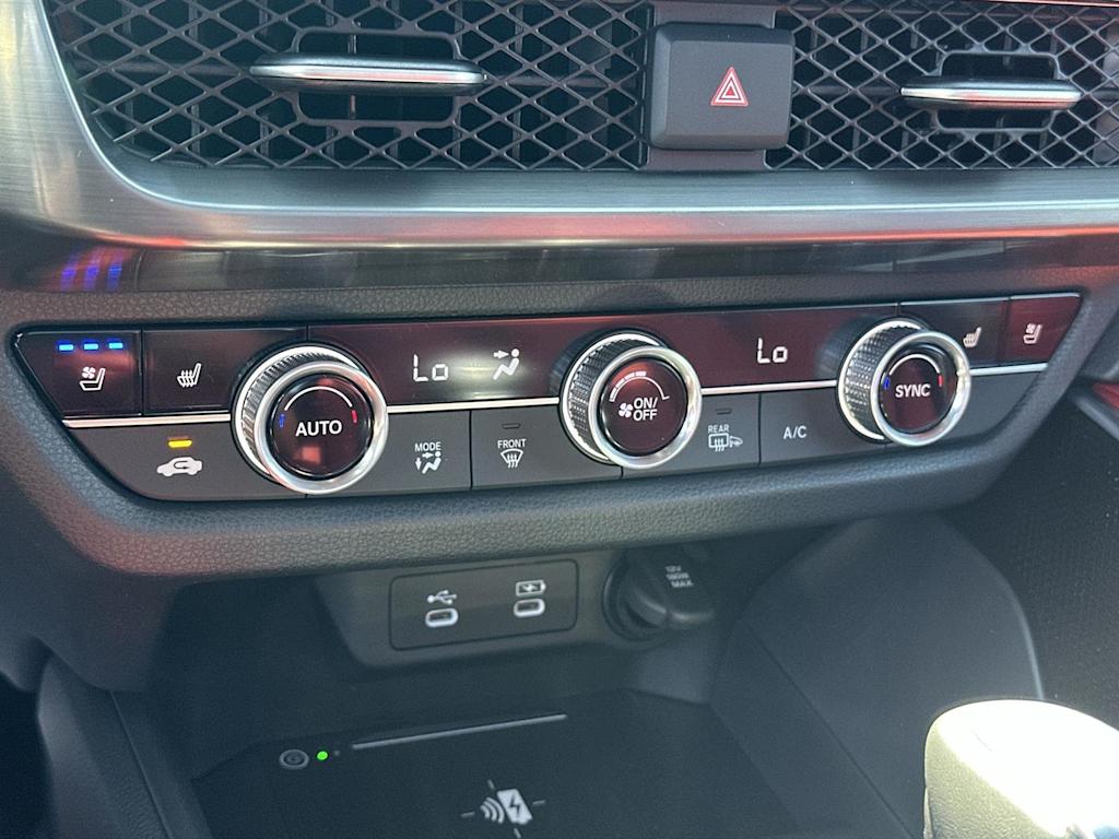 Thumbnail: 2025 Acura ADX - 27