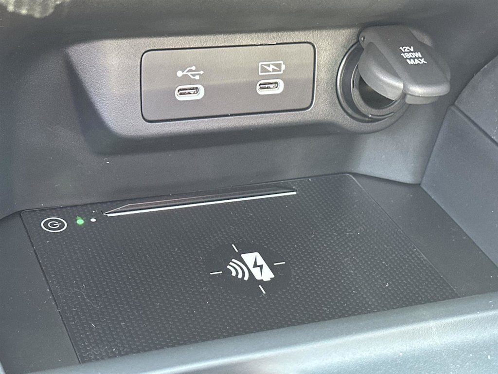 Thumbnail: 2025 Acura ADX - 26