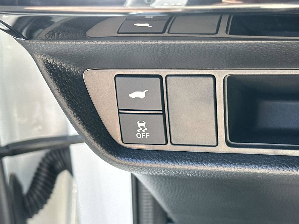 Thumbnail: 2025 Acura ADX - 29