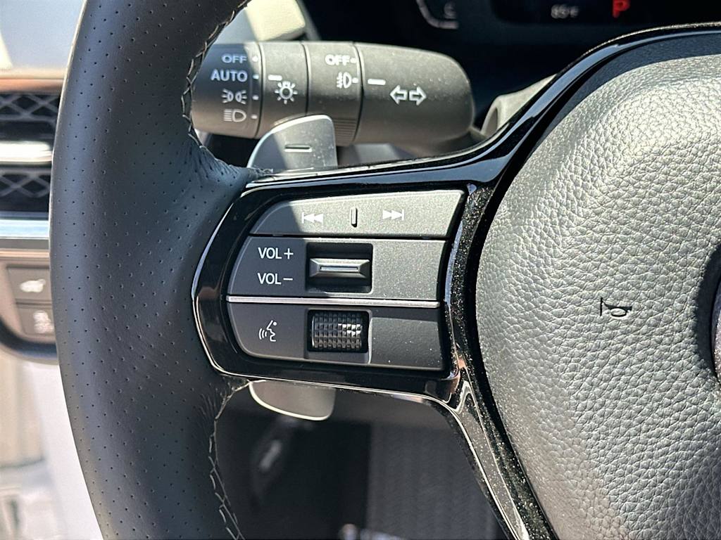 Thumbnail: 2025 Acura ADX - 23