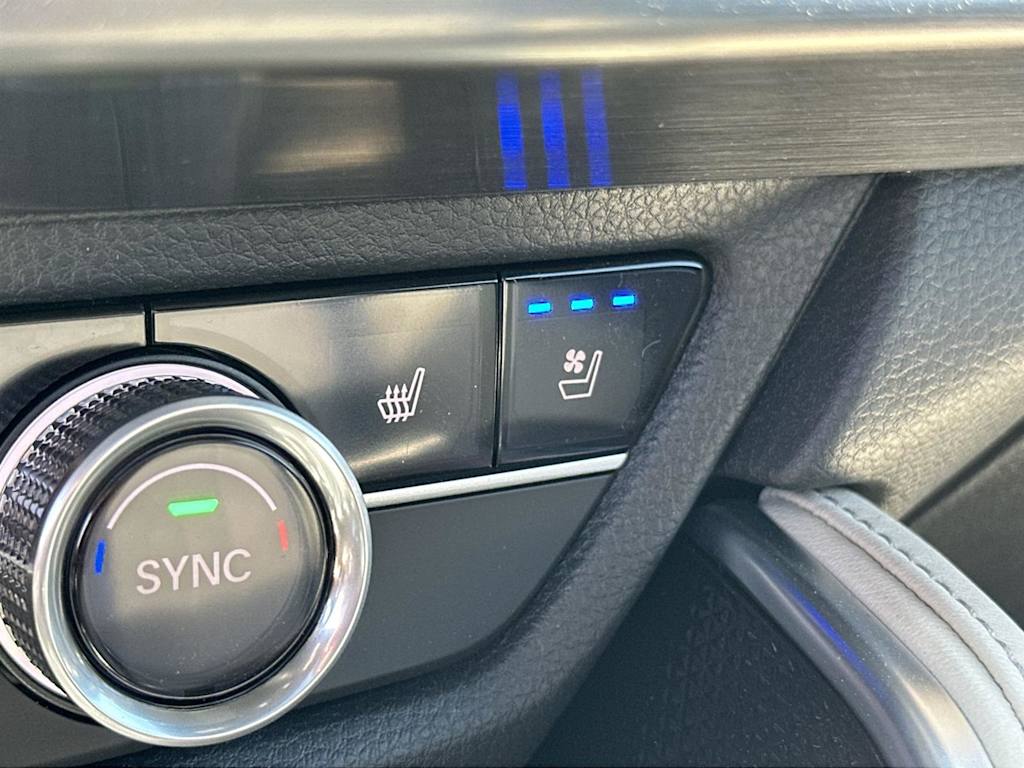 Thumbnail: 2025 Acura ADX - 25