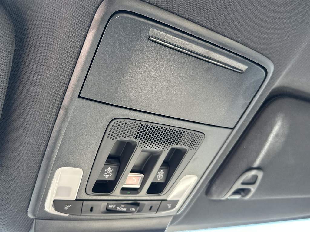 Thumbnail: 2025 Acura ADX - 30